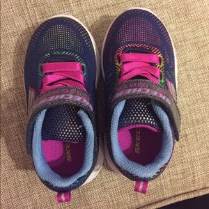 Brand New Never Worn Light-up Sketchers -Toddler